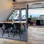 Apartman Penthouse Kokorey Halstenbek