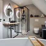 Penthouse Kokorey * Halstenbek